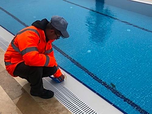 Yüzme havuzu bakımı